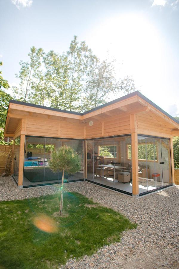 Chalet Holzhaus Sadu